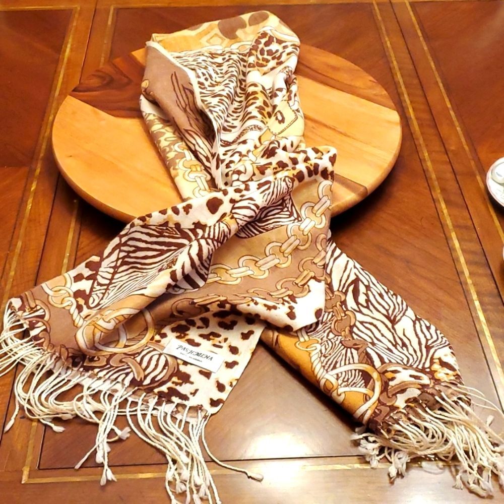 100% Pashmina Scarf